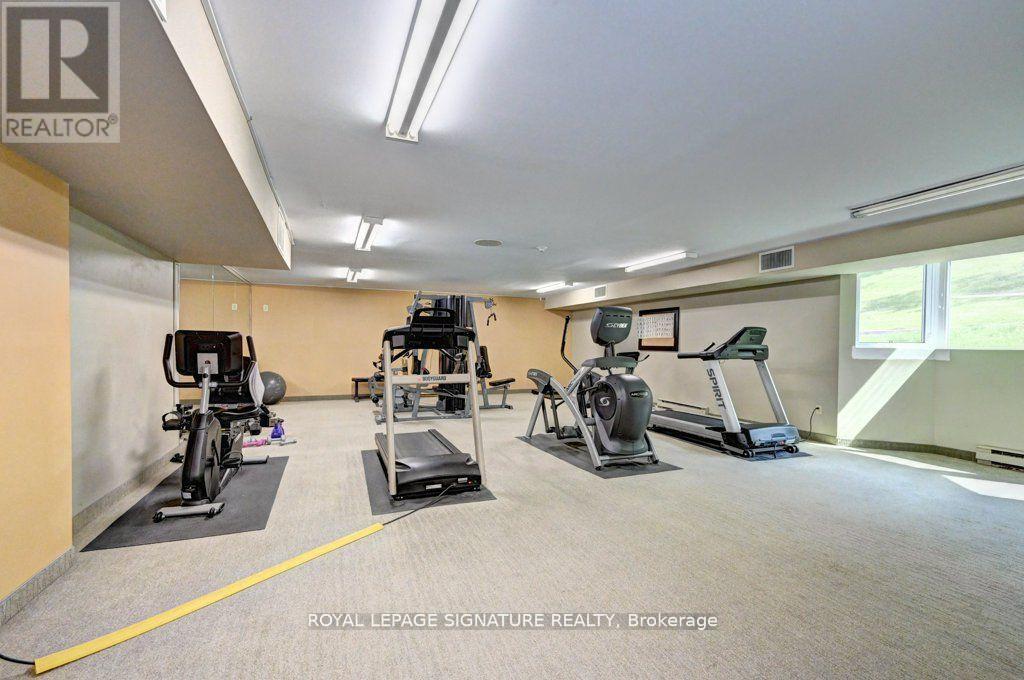 1214 - 35 Green Valley Drive, Kitchener, Ontario  N2P 2A5 - Photo 28 - X12443131