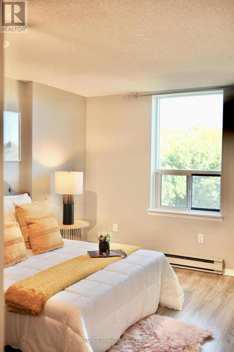 1214 - 35 Green Valley Drive, Kitchener, Ontario  N2P 2A5 - Photo 9 - X12443131