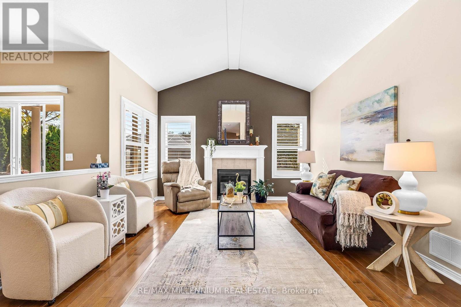 188 Blue Mountain Drive, Hamilton, Ontario  L0R 1P0 - Photo 19 - X12443139