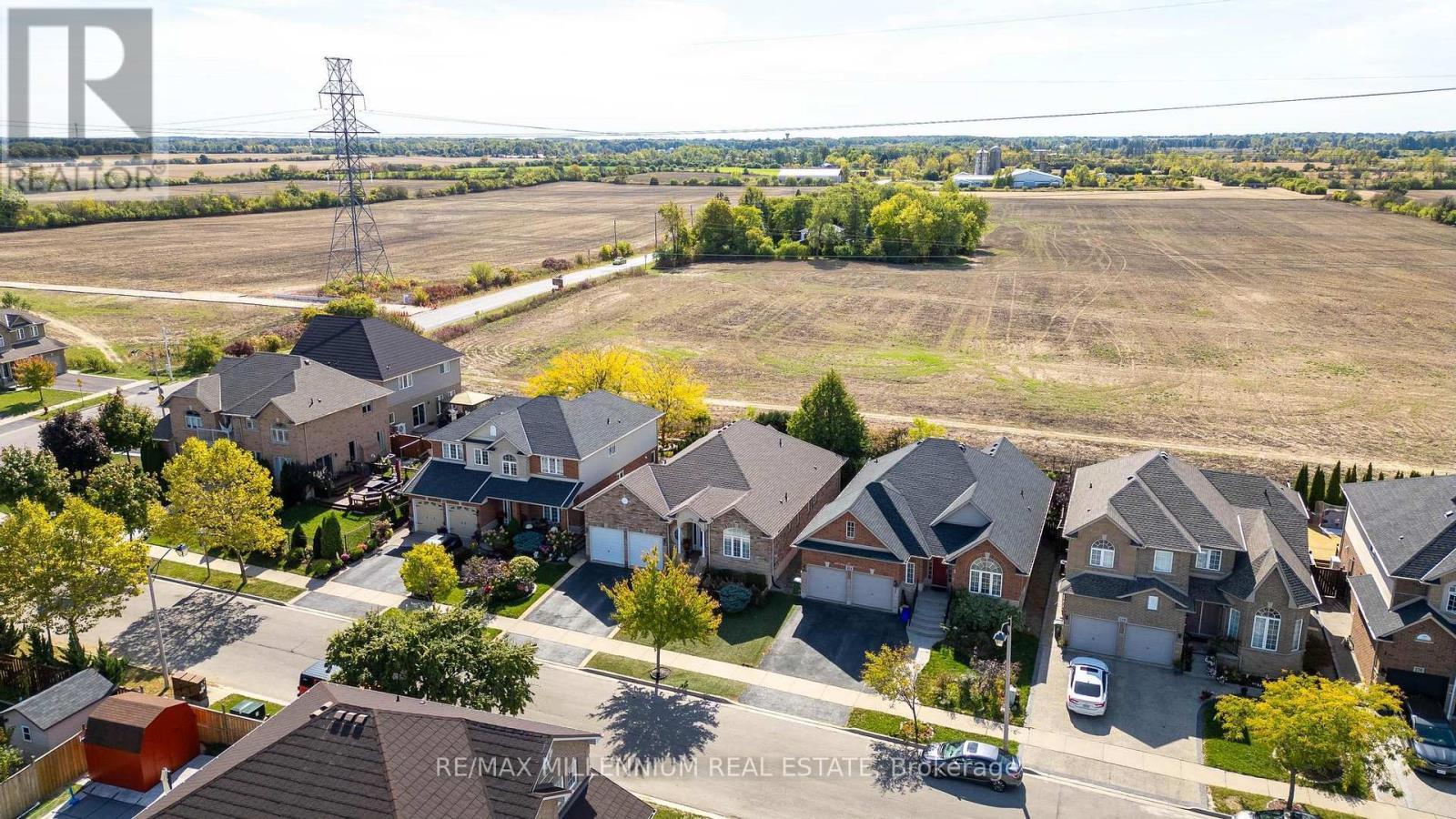 188 Blue Mountain Drive, Hamilton, Ontario  L0R 1P0 - Photo 44 - X12443139