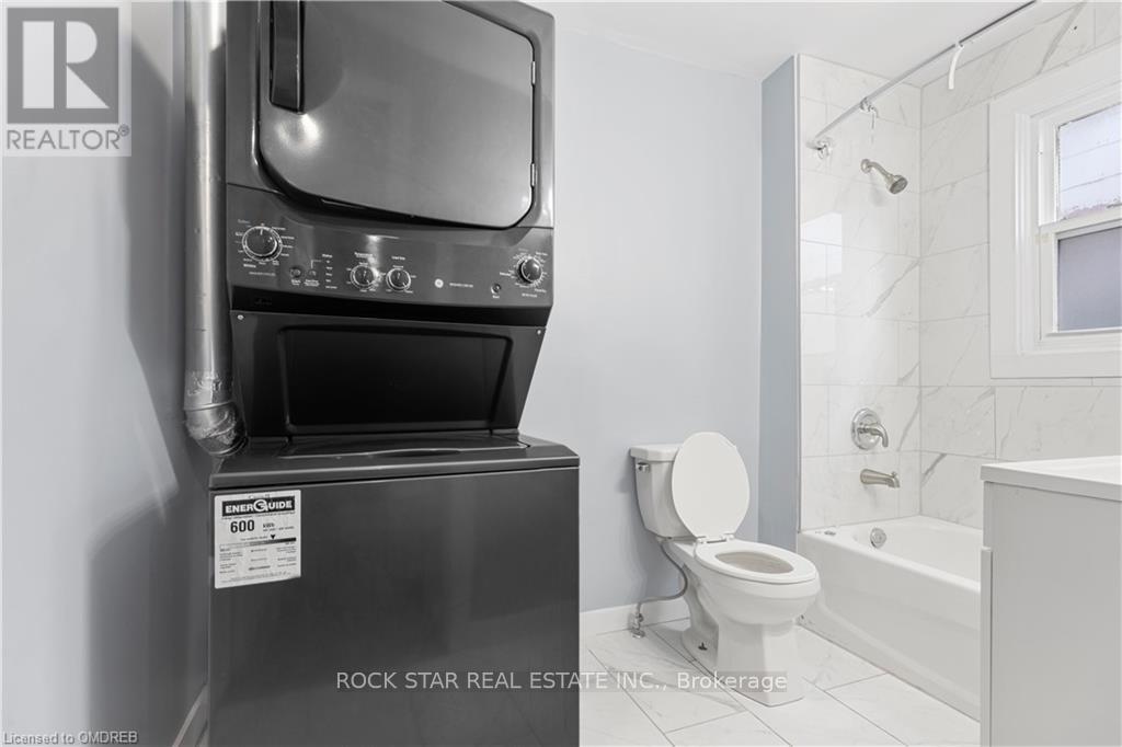 235 Hamilton Road, London East, Ontario  N5Z 1P9 - Photo 13 - X12443160