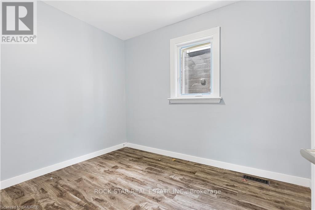 235 Hamilton Road, London East, Ontario  N5Z 1P9 - Photo 16 - X12443160