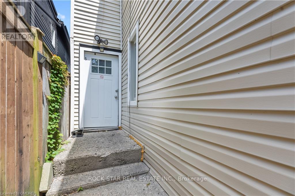235 Hamilton Road, London East, Ontario  N5Z 1P9 - Photo 25 - X12443160