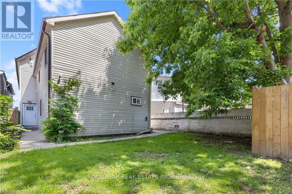 235 Hamilton Road, London East, Ontario  N5Z 1P9 - Photo 36 - X12443160