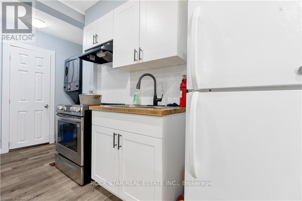 235 Hamilton Road, London East, Ontario  N5Z 1P9 - Photo 4 - X12443160