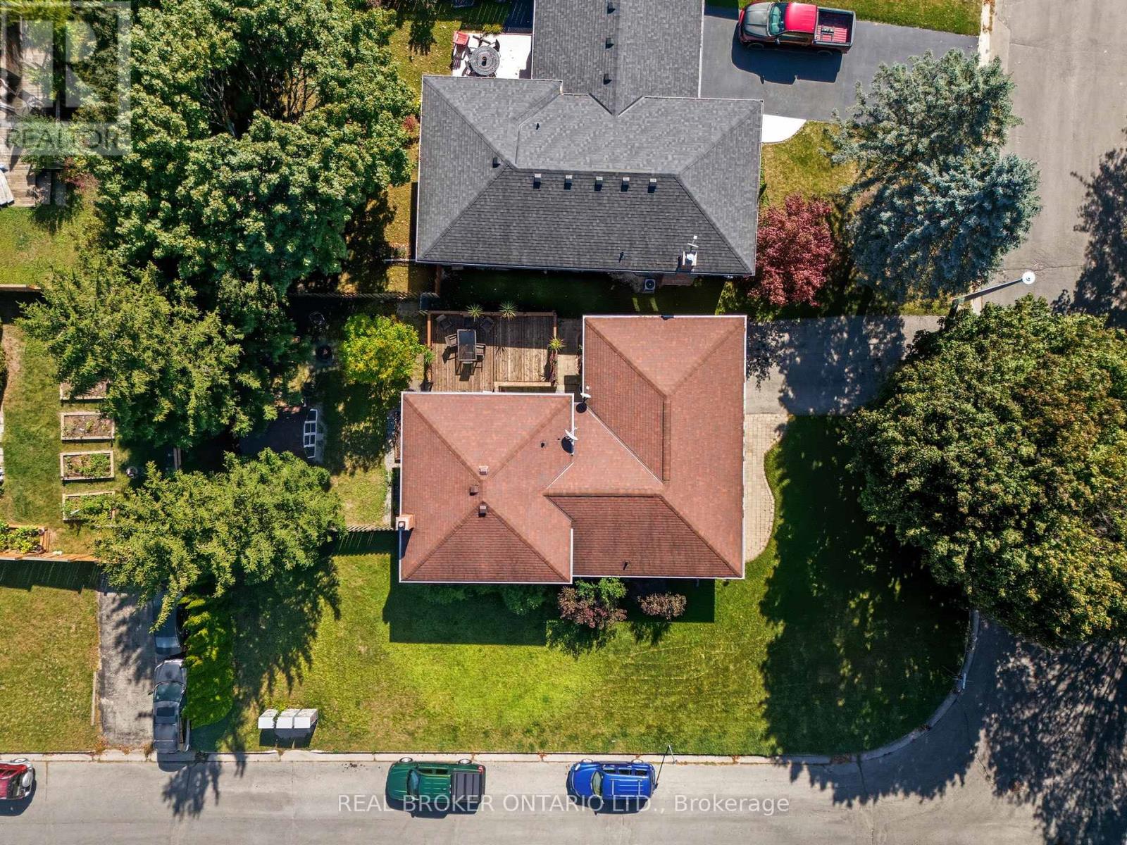 39 Carriage Road, Norfolk, Ontario  N3Y 4Y3 - Photo 2 - X12443183