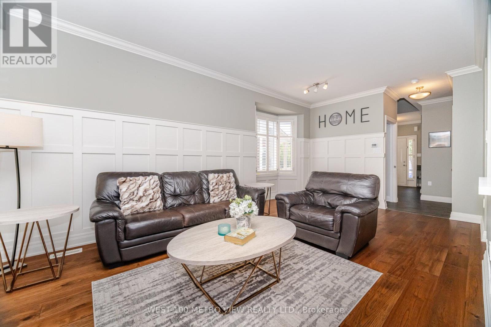 11 Brooking Court, Hamilton, Ontario  L9G 0A6 - Photo 12 - X12443187