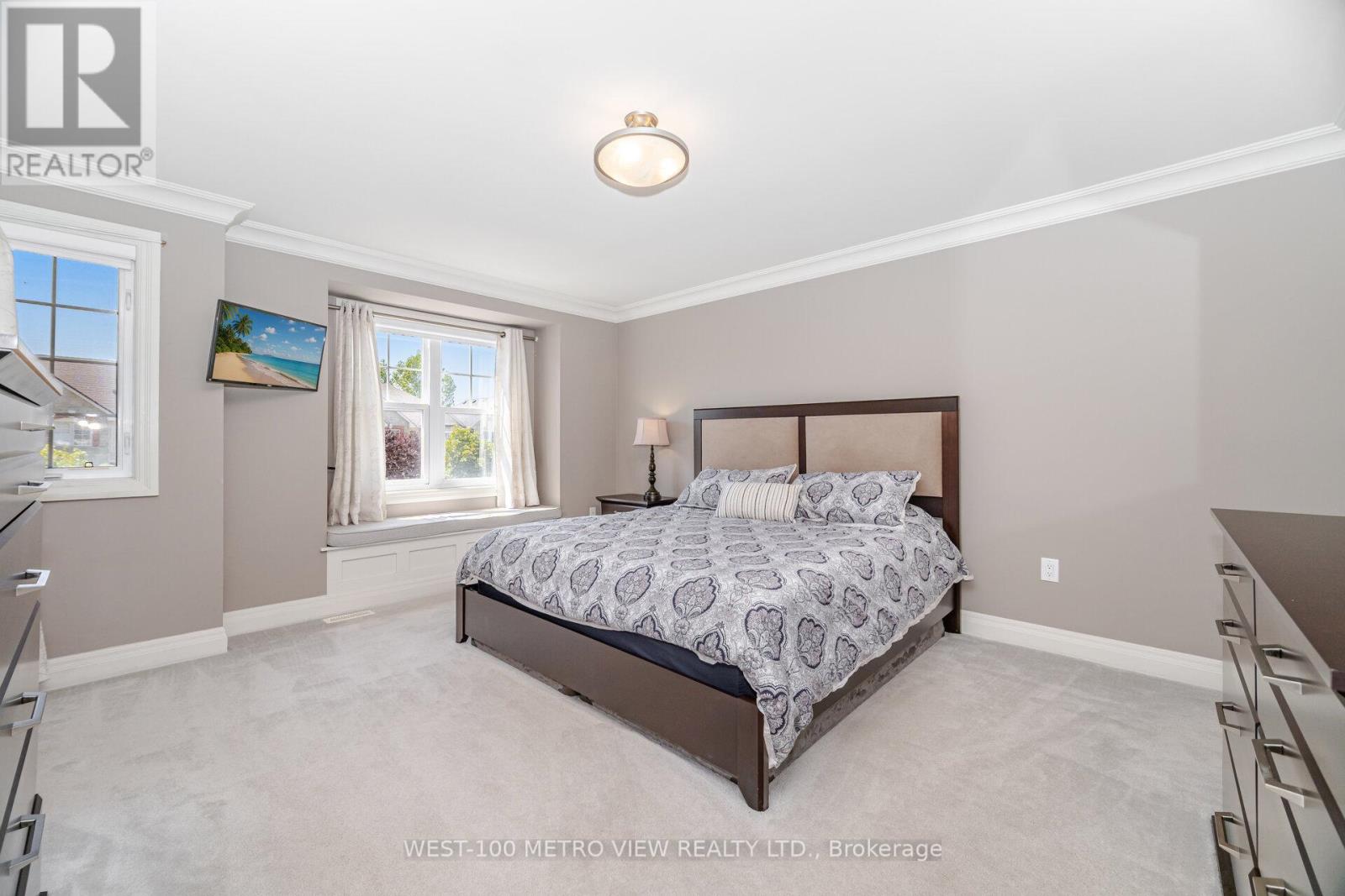 11 Brooking Court, Hamilton, Ontario  L9G 0A6 - Photo 19 - X12443187