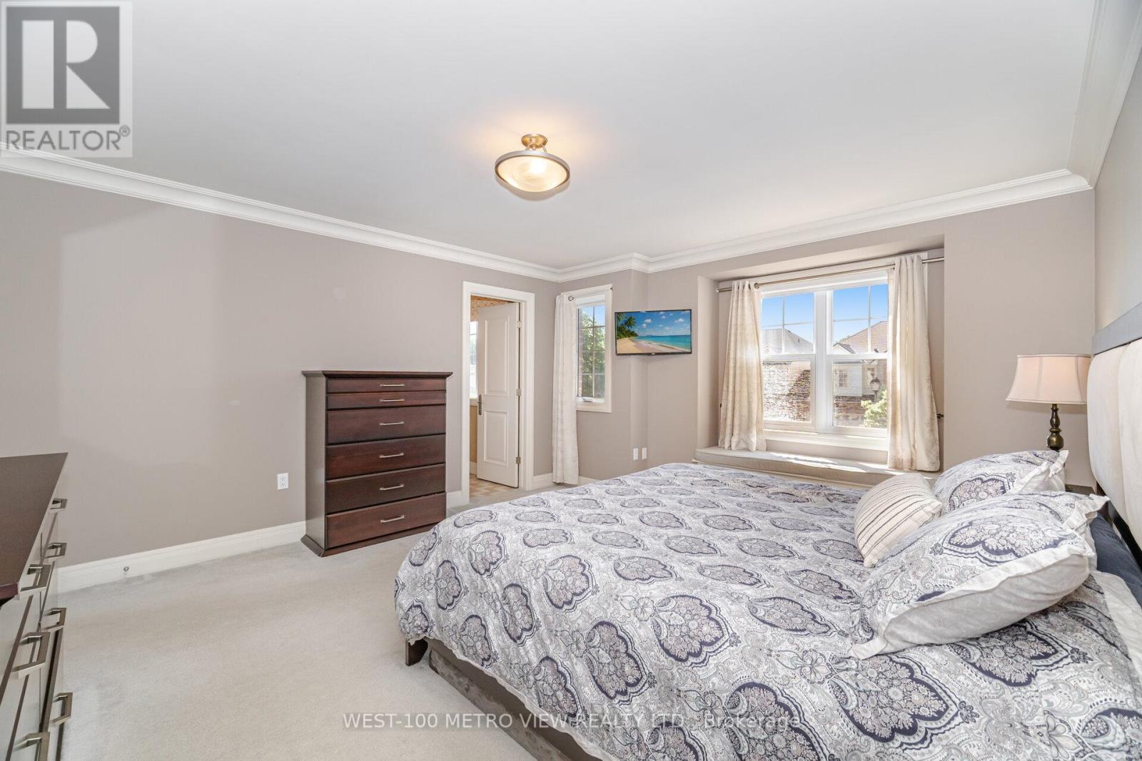 11 Brooking Court, Hamilton, Ontario  L9G 0A6 - Photo 21 - X12443187