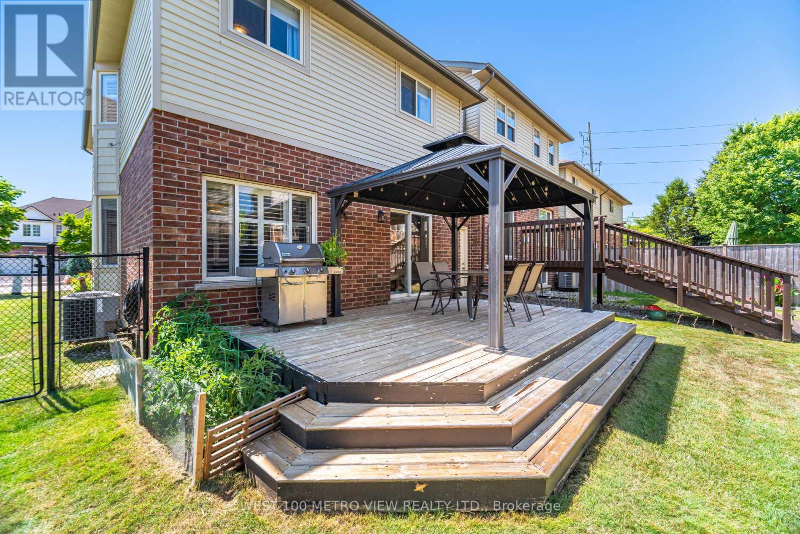 11 Brooking Court, Hamilton, Ontario  L9G 0A6 - Photo 38 - X12443187