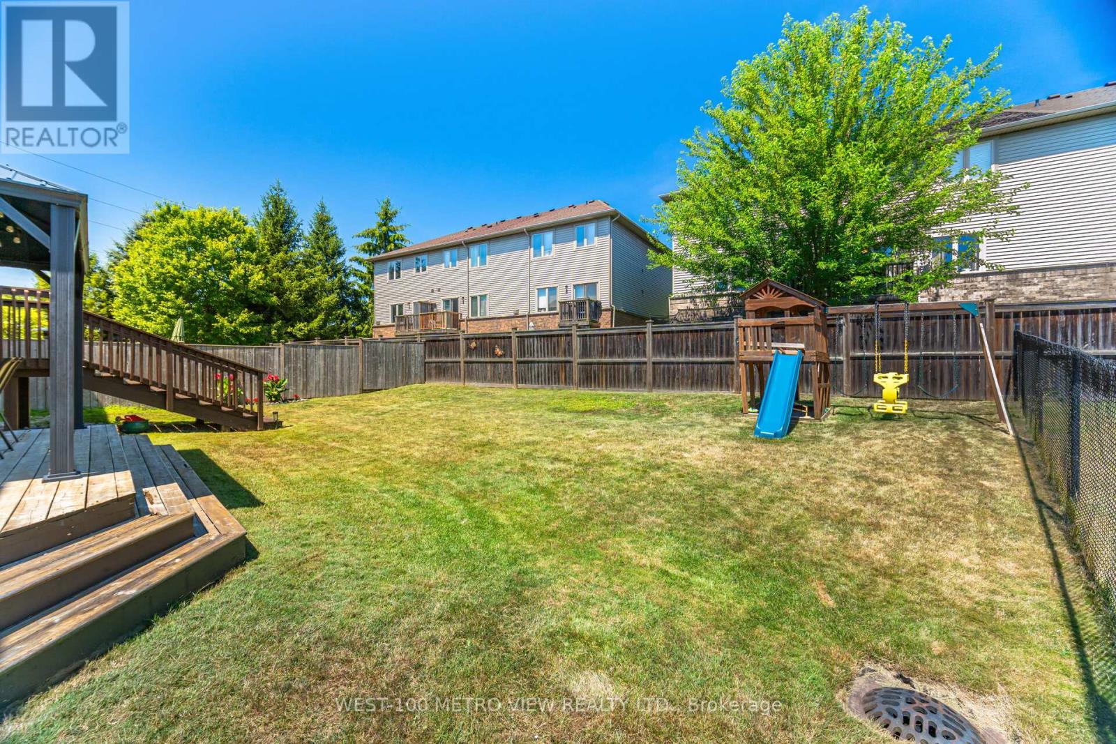11 Brooking Court, Hamilton, Ontario  L9G 0A6 - Photo 39 - X12443187