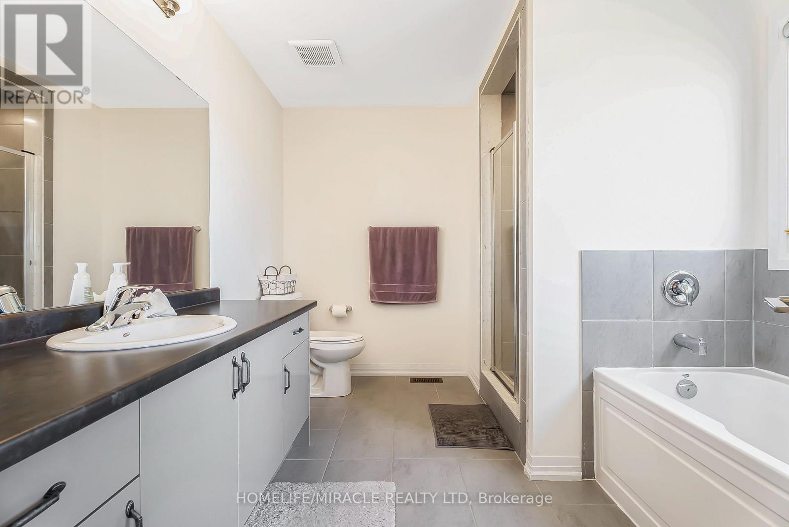 16 Scenic Ridge Gate, Brant, Ontario  N3L 0K4 - Photo 32 - X12443208