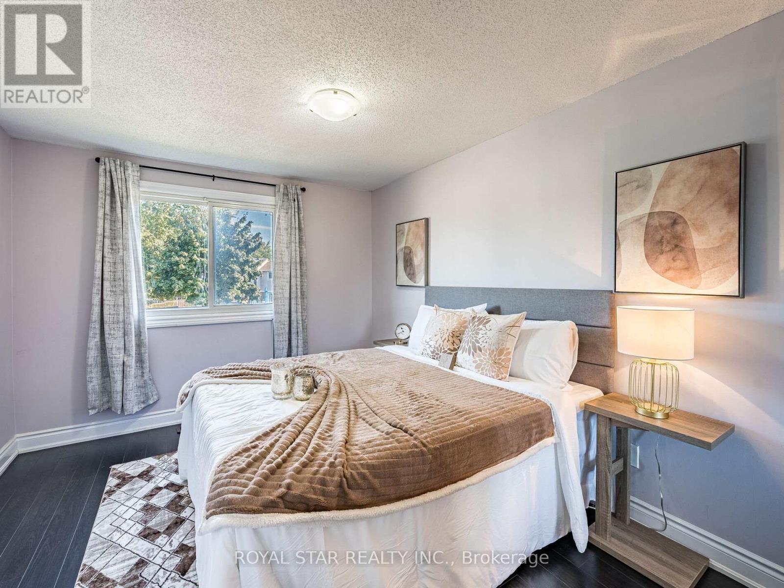1 Gold Finch Court, Brampton, Ontario  L6S 2K7 - Photo 21 - W12436656