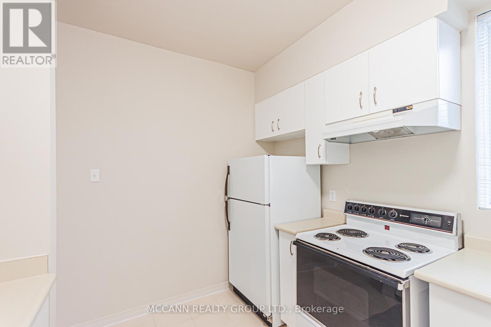 4 - 3317 Yonge Street, Toronto, Ontario  M4N 2L9 - Photo 18 - C12438444