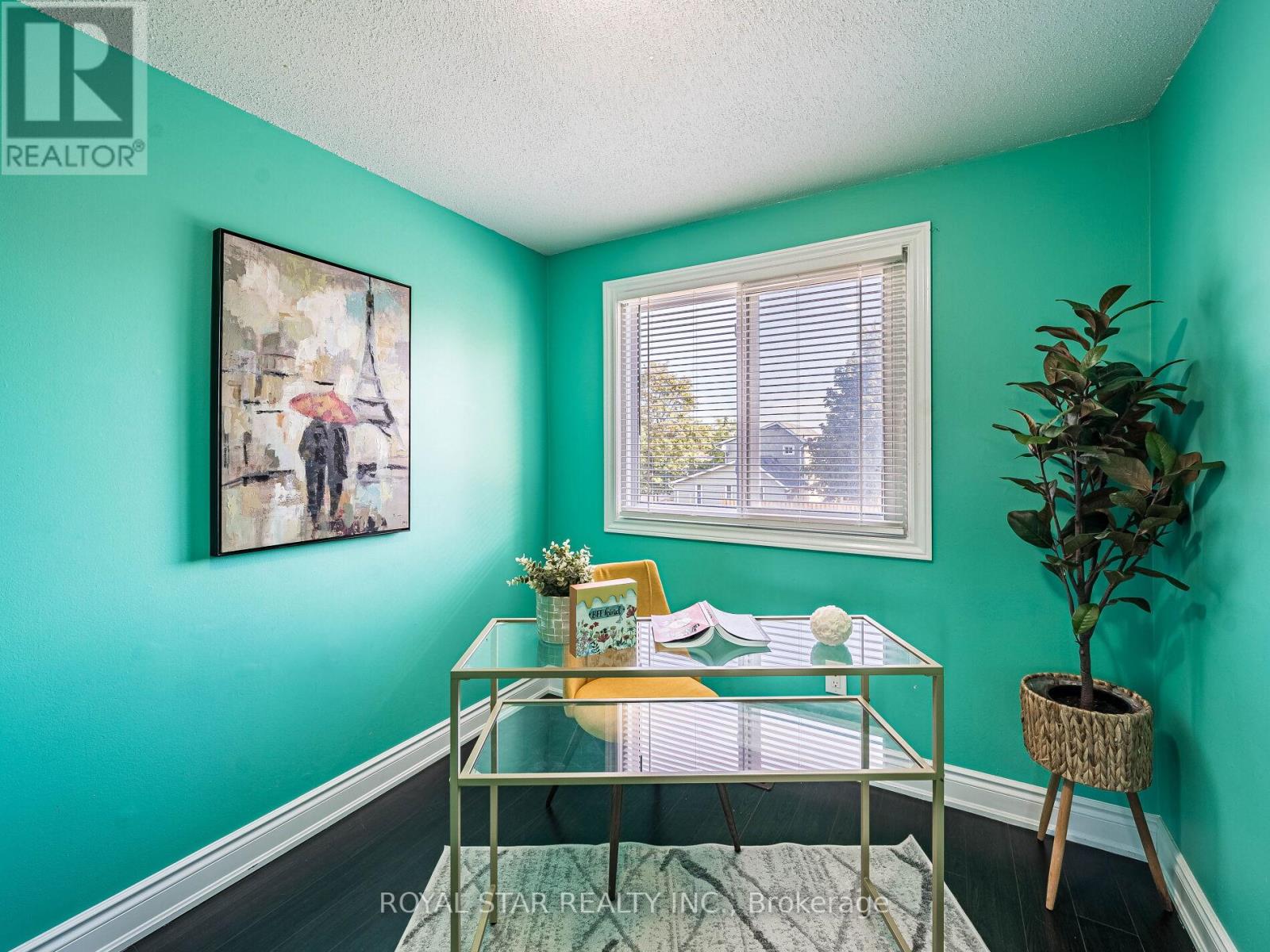 1 Gold Finch Court, Brampton, Ontario  L6S 2K7 - Photo 33 - W12436656