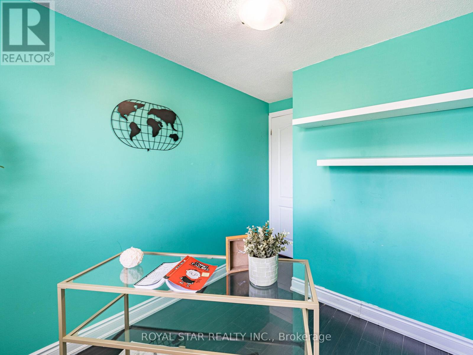 1 Gold Finch Court, Brampton, Ontario  L6S 2K7 - Photo 35 - W12436656