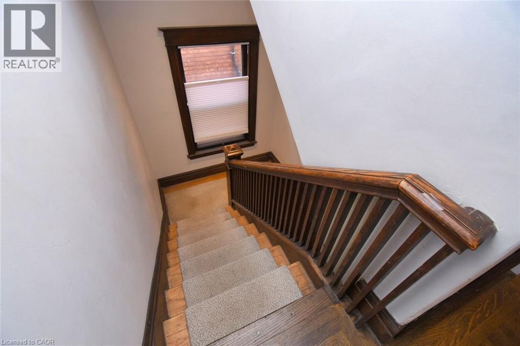217 N Caroline Street S, Hamilton, Ontario  L8P 3L5 - Photo 6 - 40770094