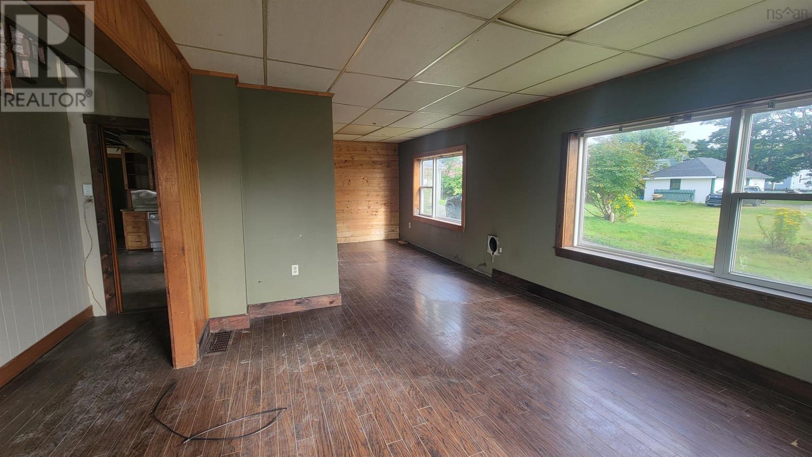 5 Prince Street, Yarmouth, Nova Scotia  B5A 1R4 - Photo 9 - 202522464