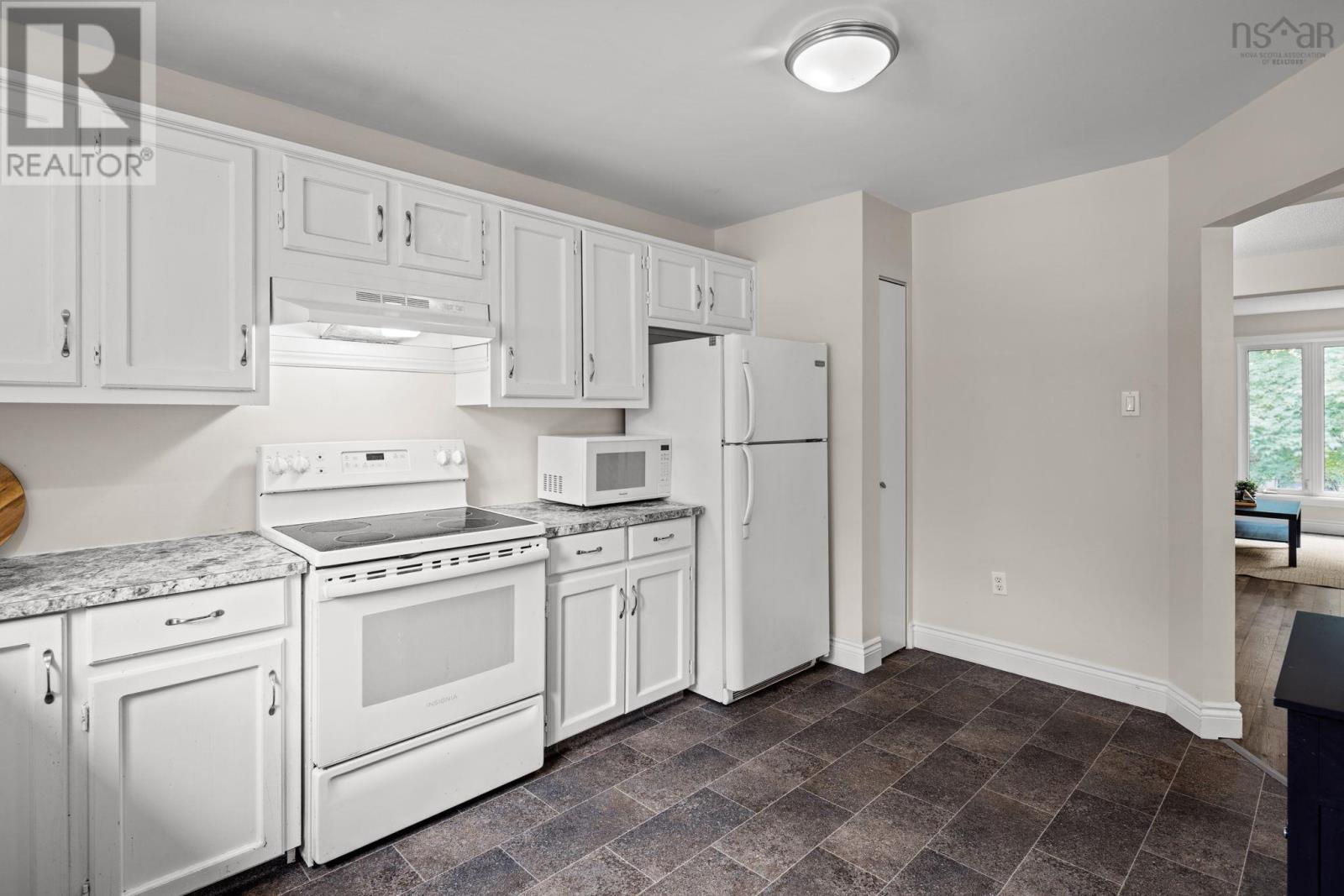 43 Westridge Drive, Halifax, Nova Scotia  B3M 3K3 - Photo 4 - 202522882