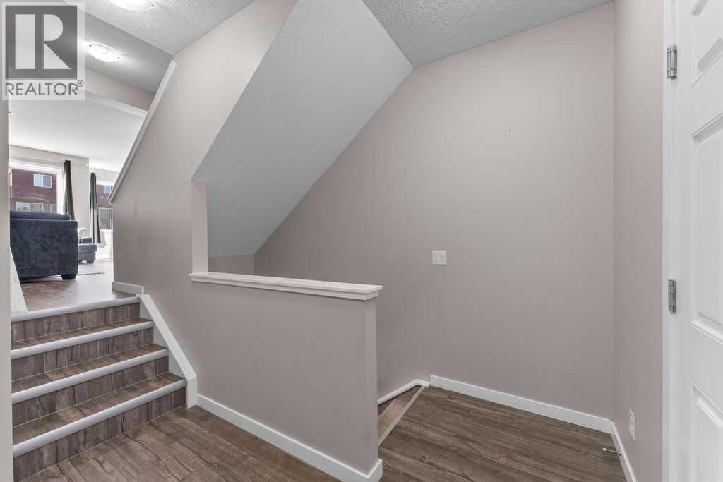 59 Howse Manor Ne, Calgary, Alberta  T3P 0X2 - Photo 2 - A2258790