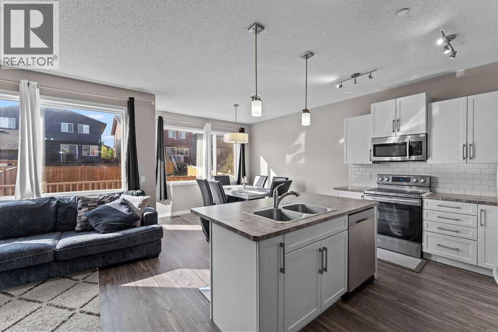 59 Howse Manor Ne, Calgary, Alberta  T3P 0X2 - Photo 7 - A2258790