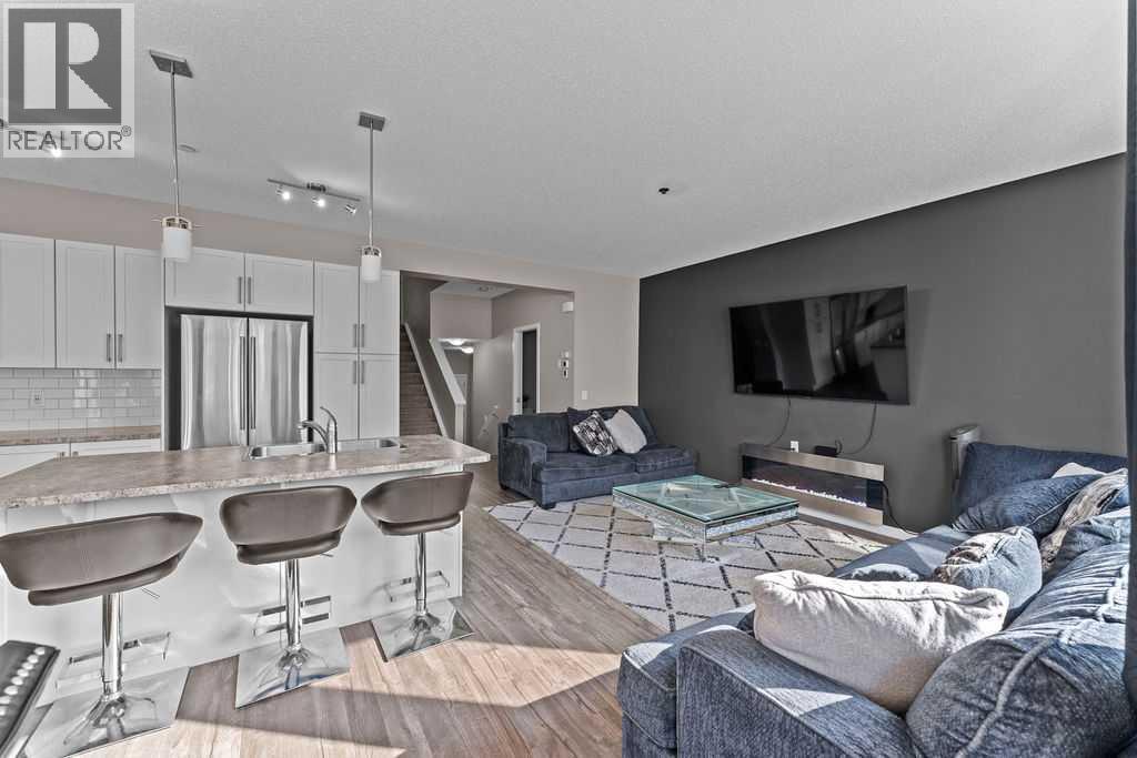 59 Howse Manor Ne, Calgary, Alberta  T3P 0X2 - Photo 6 - A2258790
