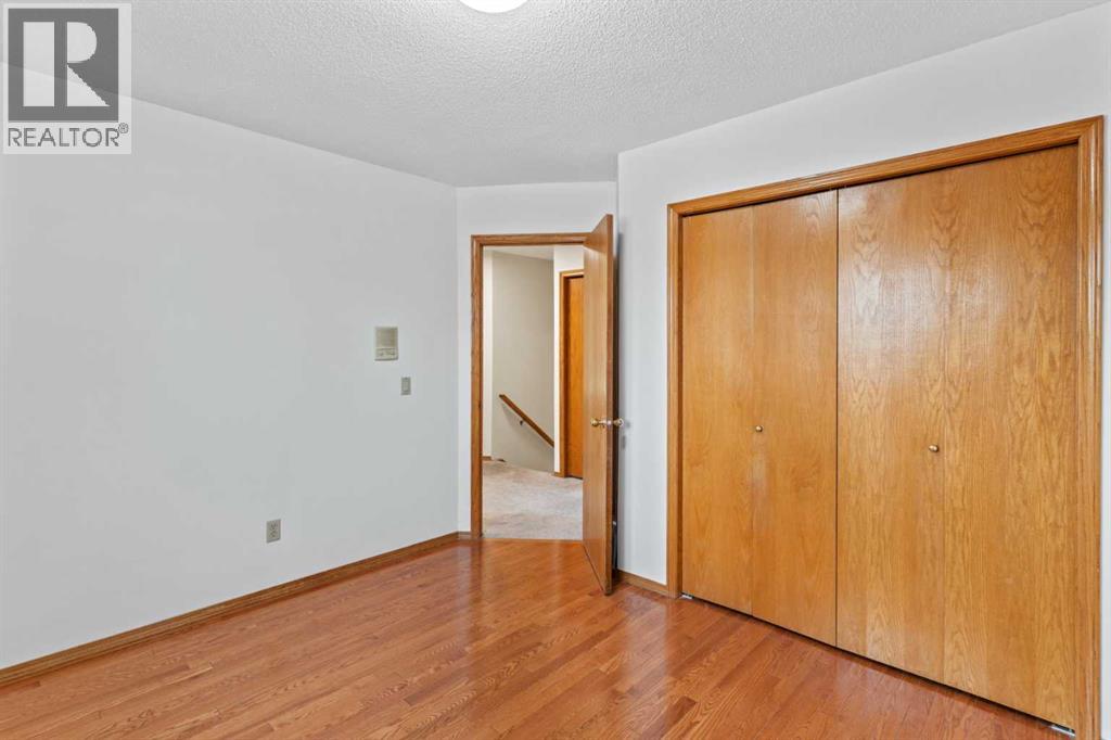 1024 Santana Road Nw, Calgary, Alberta  T3K 3M2 - Photo 30 - A2260607