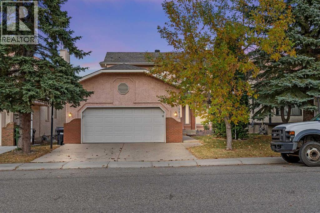 1024 Santana Road Nw, Calgary, Alberta  T3K 3M2 - Photo 1 - A2260607