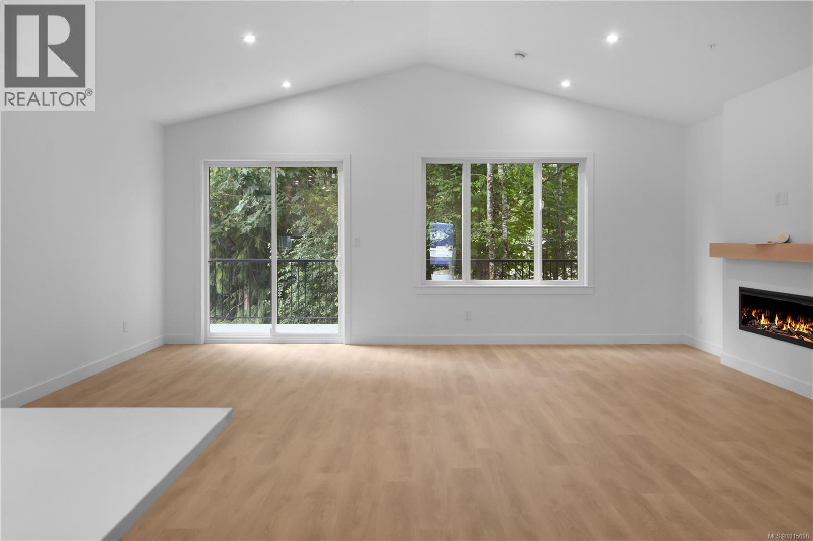 1009 Rozzano Pl, Ladysmith, British Columbia  V9G 1P8 - Photo 5 - 1015698