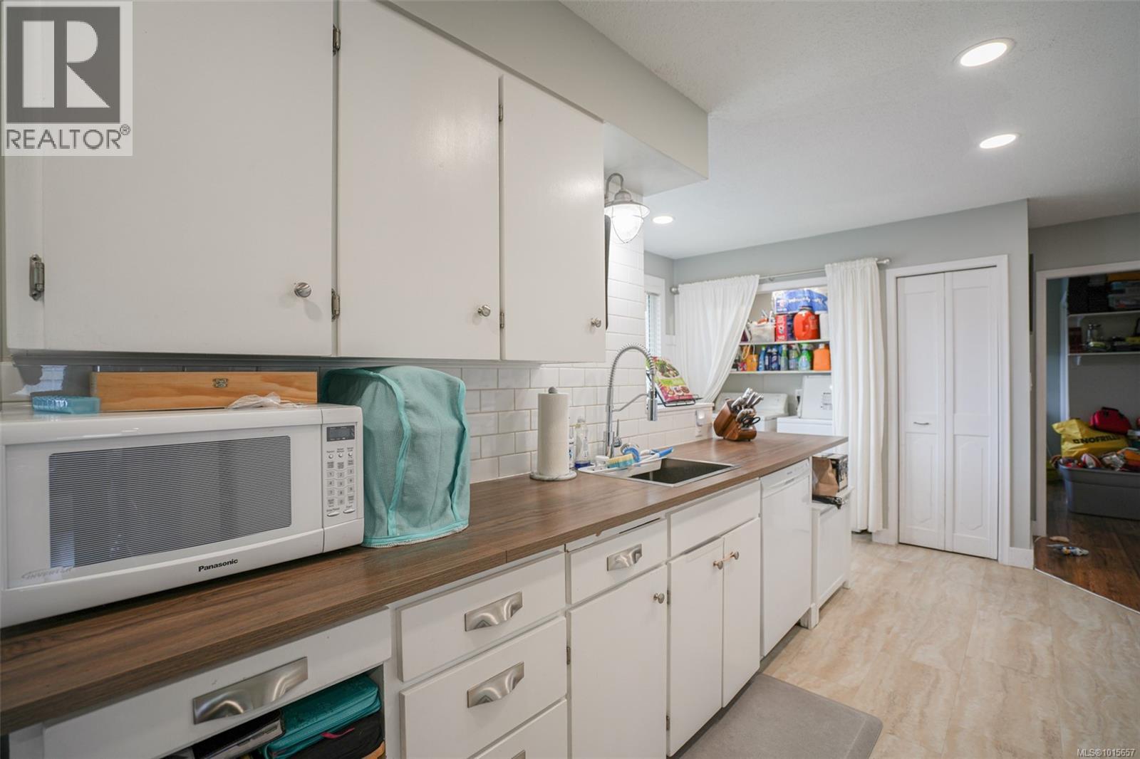 5028 Richardson Rd, Port Alberni, British Columbia  V9Y 5R8 - Photo 13 - 1015657