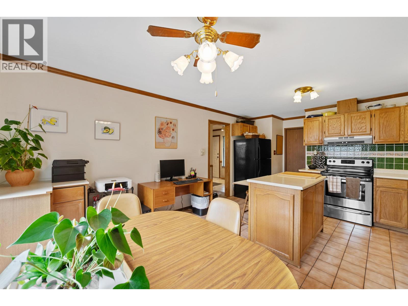 20460 Dale Drive, Maple Ridge, British Columbia  V2X 8V9 - Photo 9 - R3054639