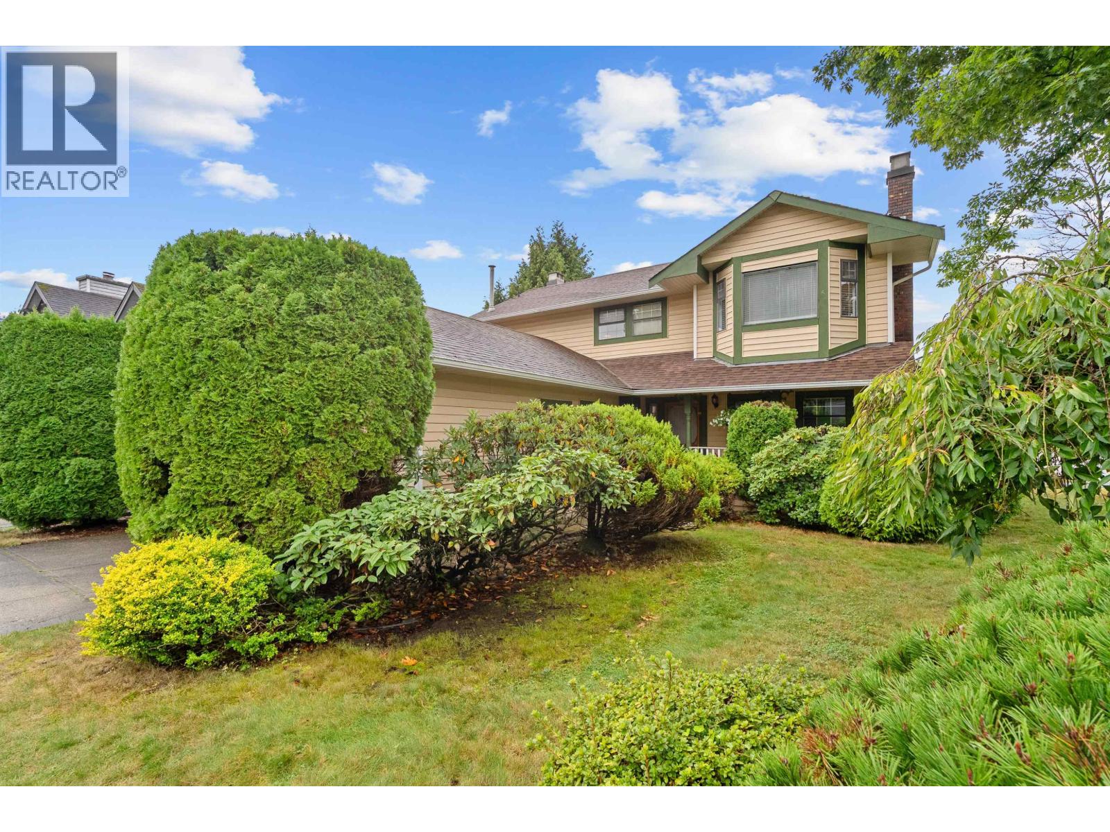 20460 Dale Drive, Maple Ridge, British Columbia  V2X 8V9 - Photo 3 - R3054639