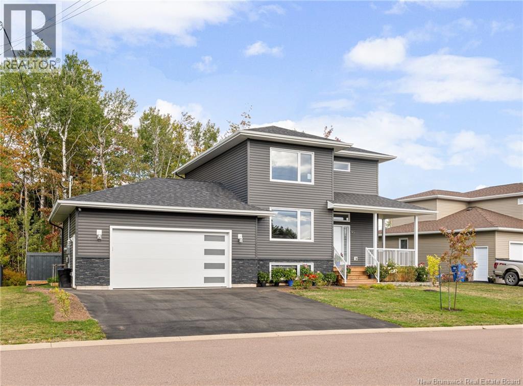 95 Satara Drive, Moncton, New Brunswick  E1G 6A5 - Photo 2 - NB127870