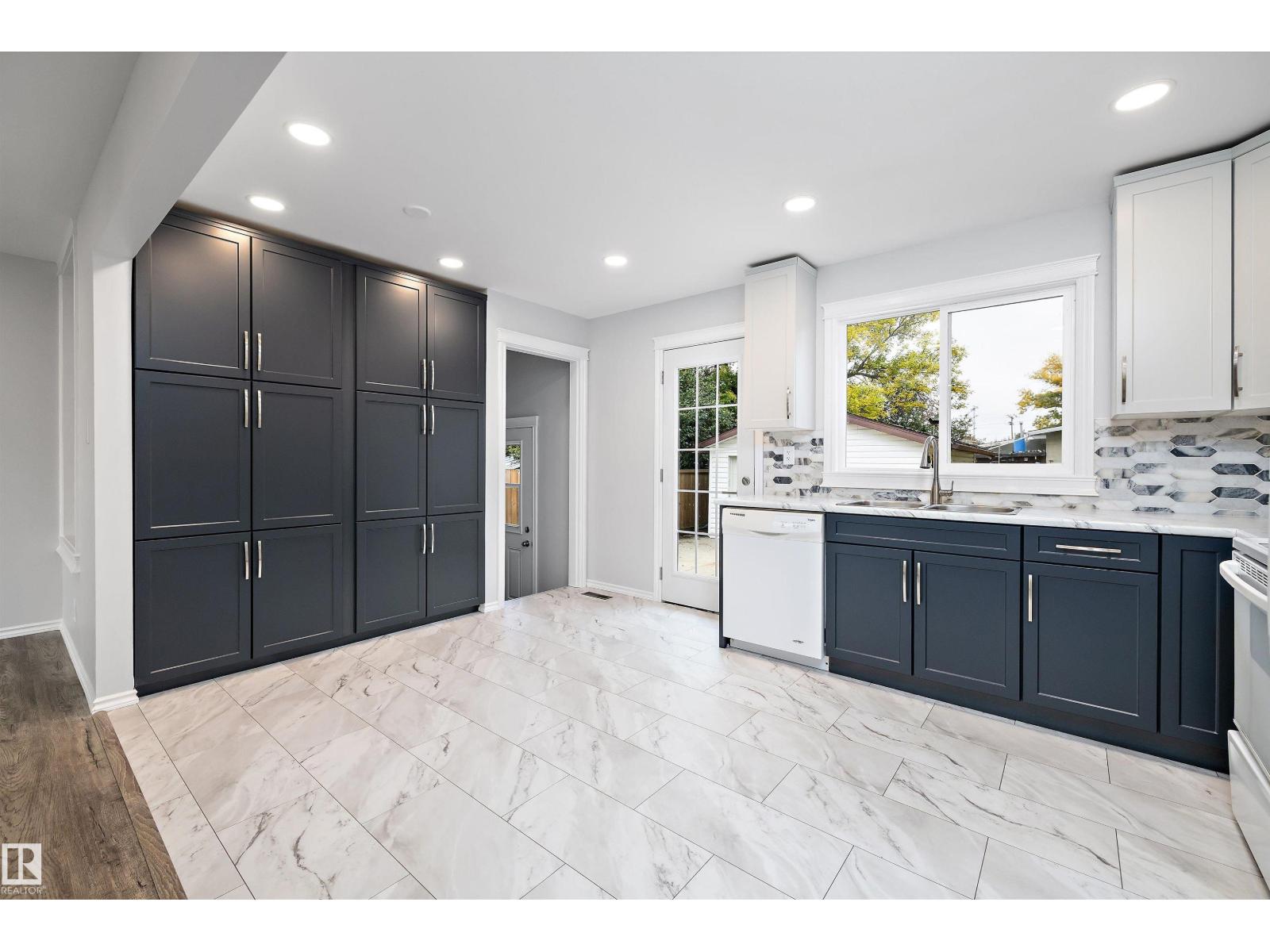 1032 Mony Penny Cr, Sherwood Park, Alberta  T8A 1C3 - Photo 13 - E4460673