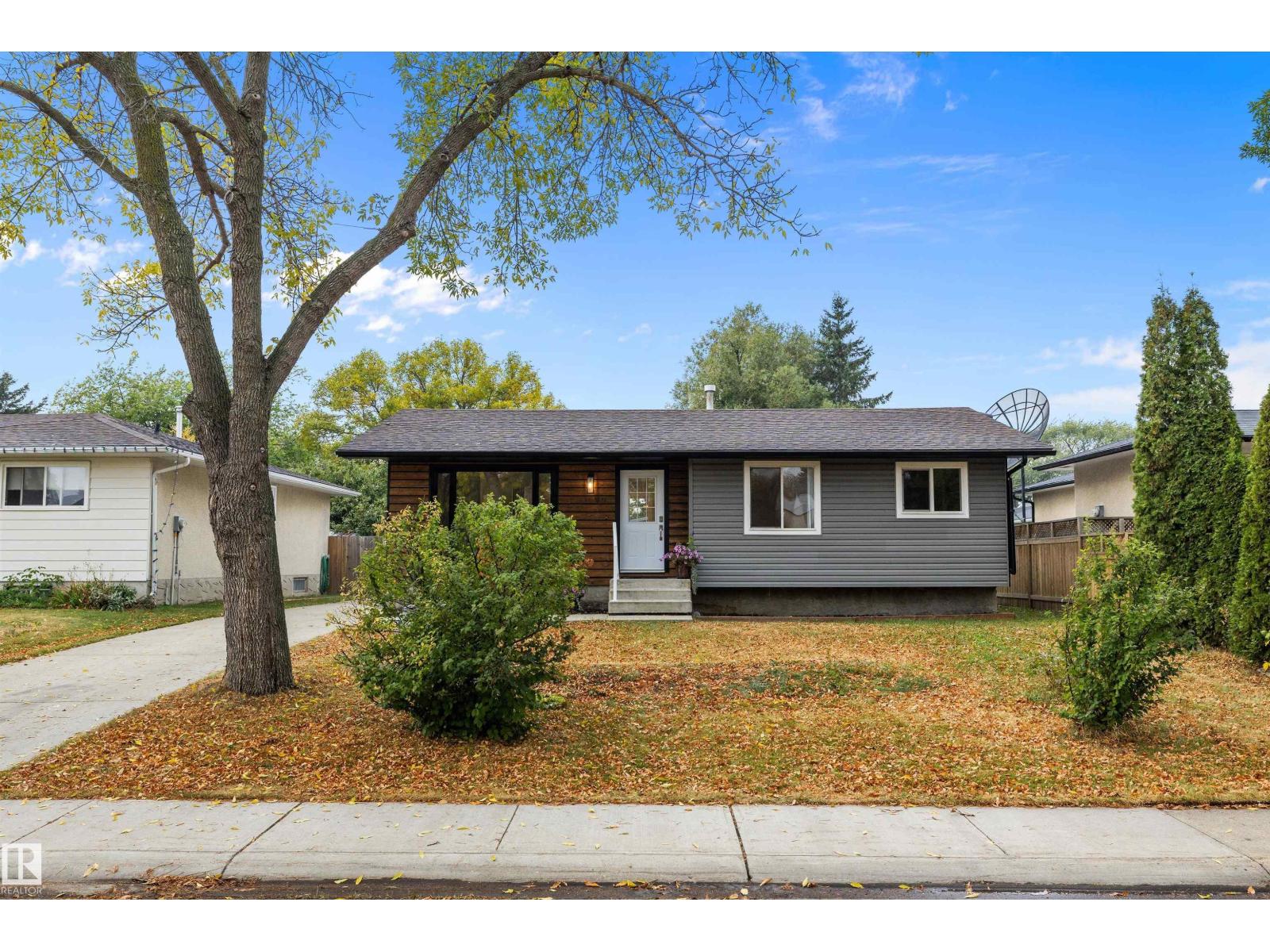 1032 Mony Penny Cr, Sherwood Park, Alberta  T8A 1C3 - Photo 2 - E4460673