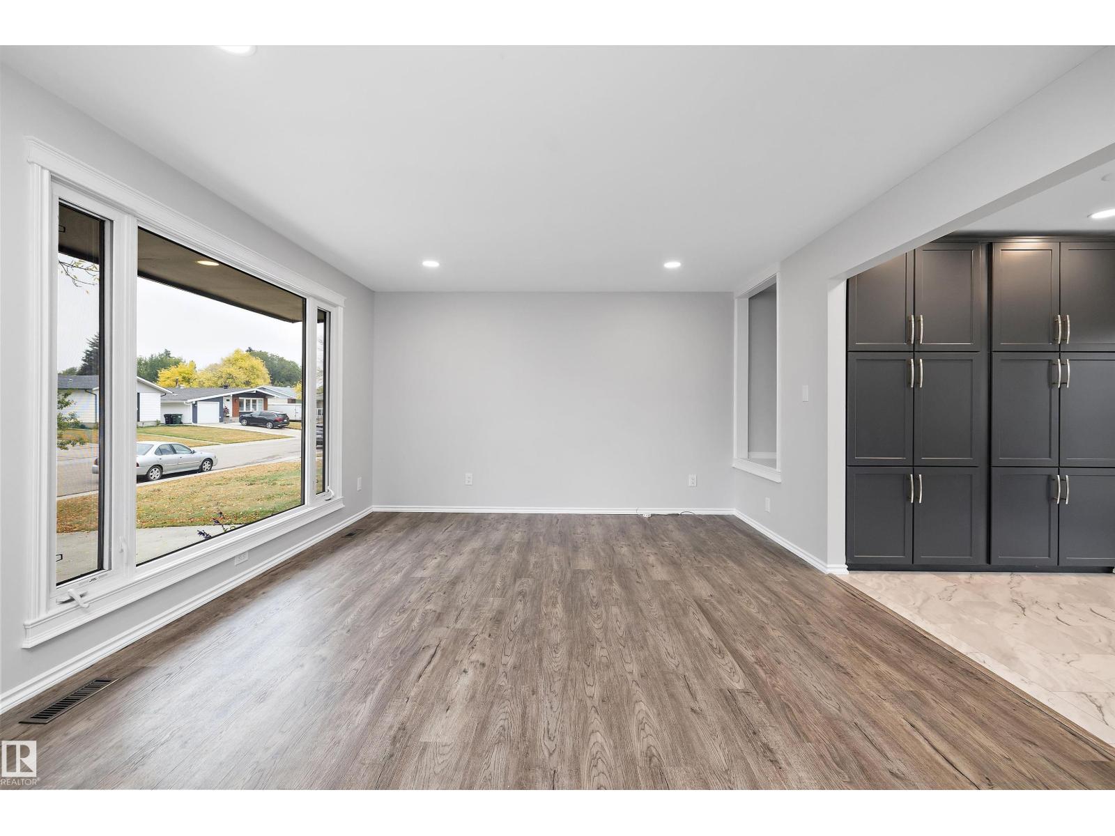 1032 Mony Penny Cr, Sherwood Park, Alberta  T8A 1C3 - Photo 8 - E4460673