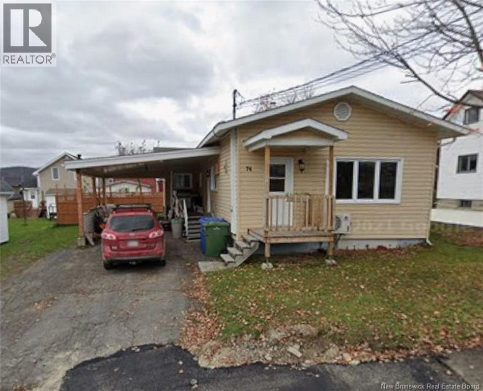 74 35th Avenue, Edmundston, New Brunswick  E3V 2V2 - Photo 1 - NB127649