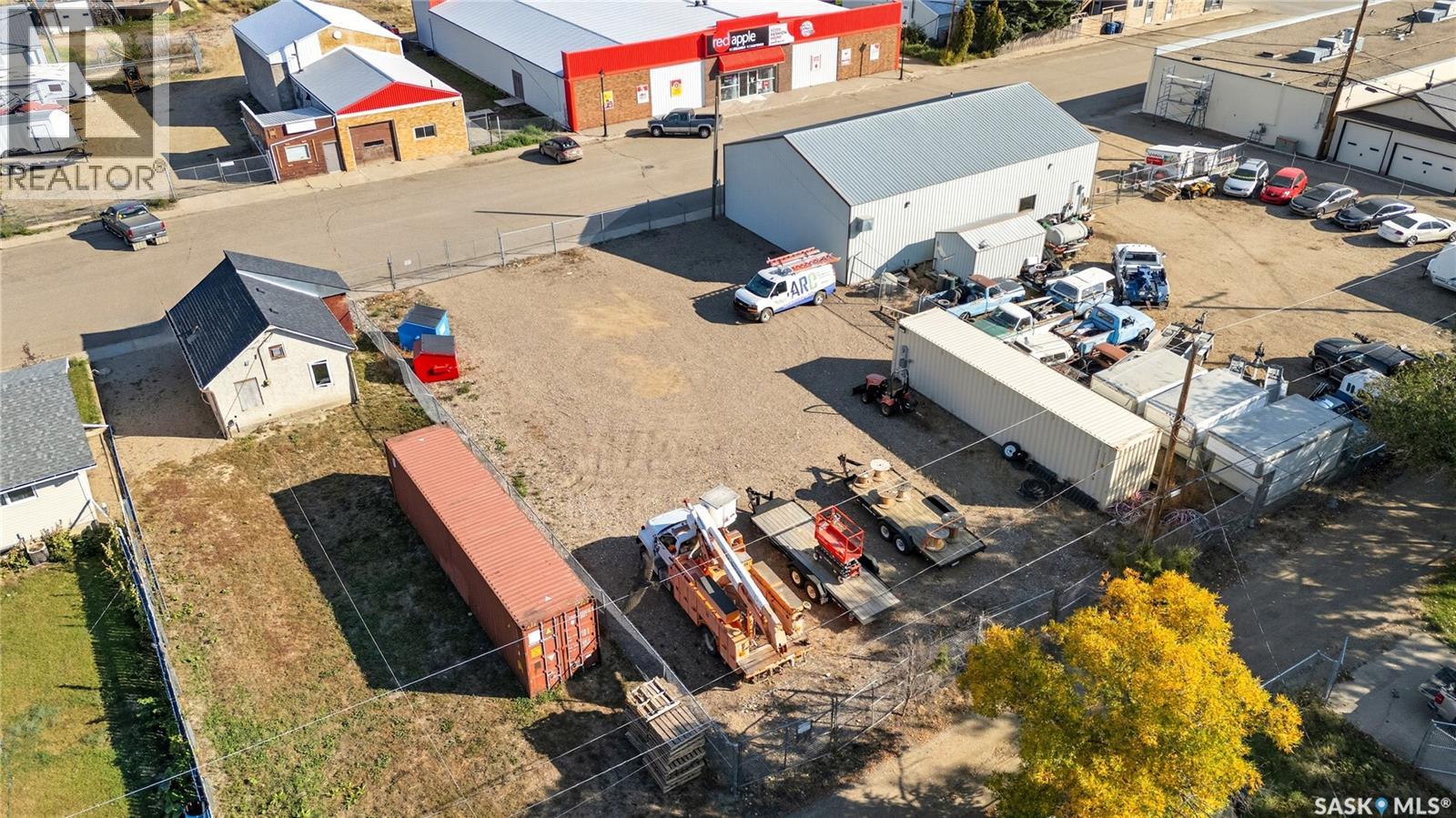 110 6th Avenue Nw, Gravelbourg, Saskatchewan  S0H 1X0 - Photo 4 - SK020039
