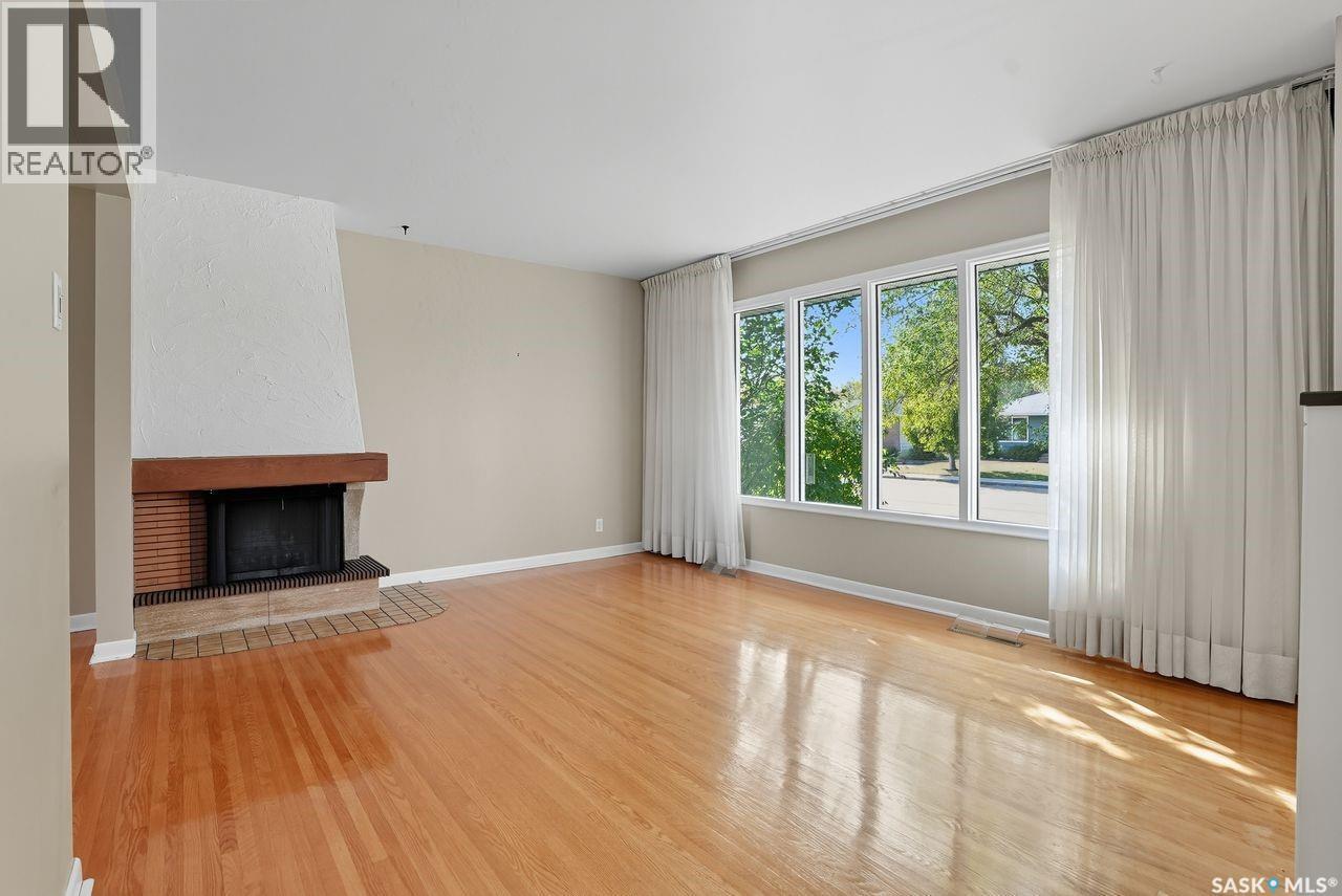 515 Garrison Crescent, Saskatoon, Saskatchewan  S7H 2Z9 - Photo 10 - SK019829