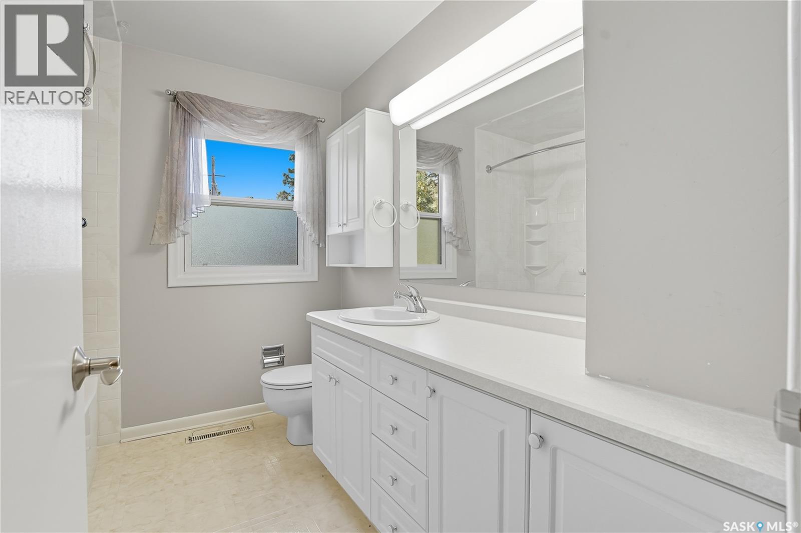 515 Garrison Crescent, Saskatoon, Saskatchewan  S7H 2Z9 - Photo 15 - SK019829