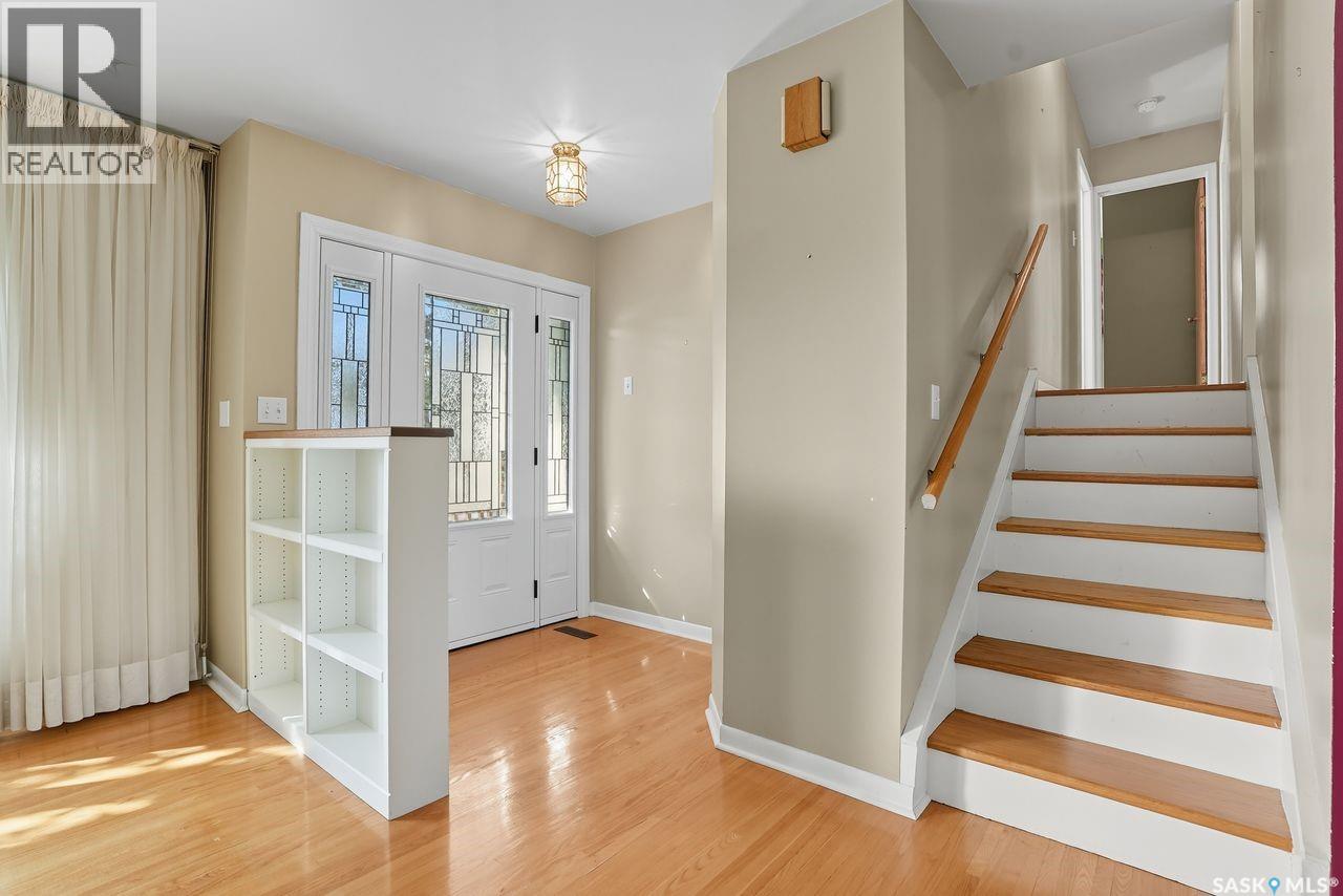515 Garrison Crescent, Saskatoon, Saskatchewan  S7H 2Z9 - Photo 2 - SK019829