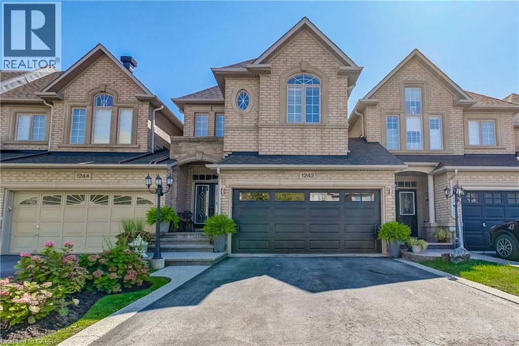 1242 AGRAM Drive, Oakville, Ontario