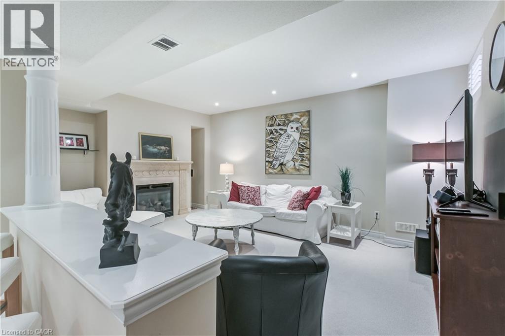 1242 Agram Drive, Oakville, Ontario  L6H 7N9 - Photo 19 - 40776244