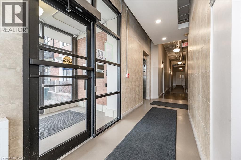 404 King Street W Unit# 128, Kitchener, Ontario  N2G 2L5 - Photo 3 - 40776069