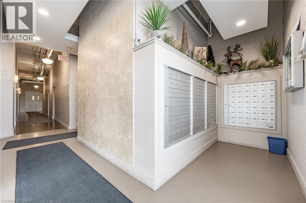 404 King Street W Unit# 128, Kitchener, Ontario  N2G 2L5 - Photo 4 - 40776069