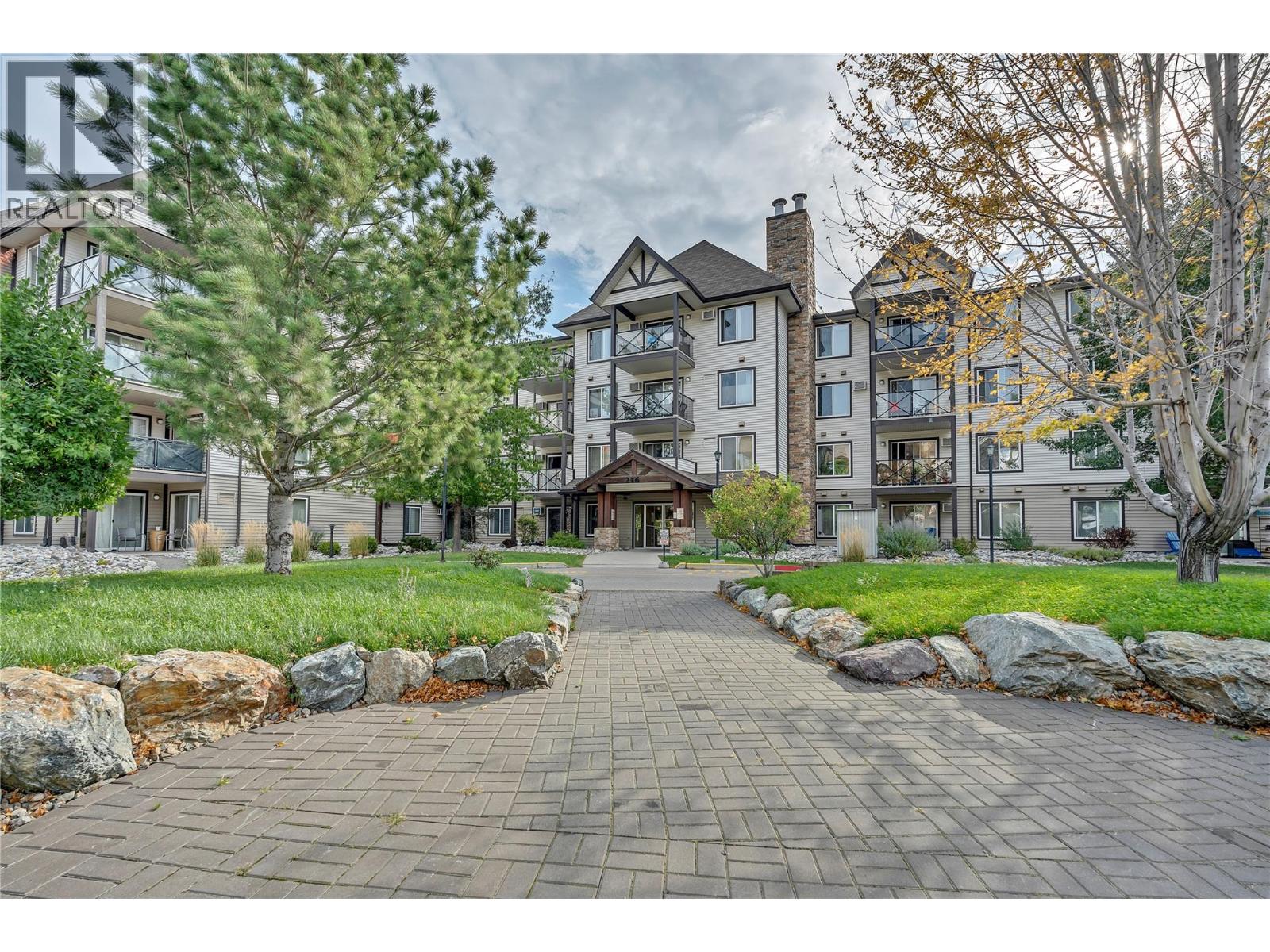 246 HASTINGS Avenue Unit# 216, Penticton, British Columbia