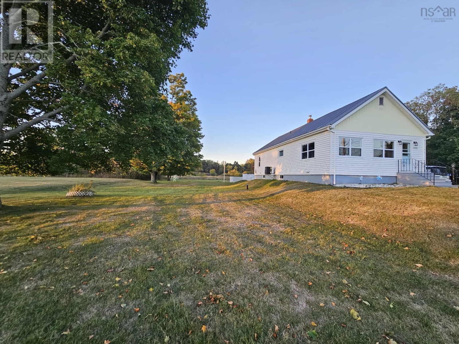 1442 Salmon River Road, Salmon River, Nova Scotia  B6L 4E2 - Photo 4 - 202525052