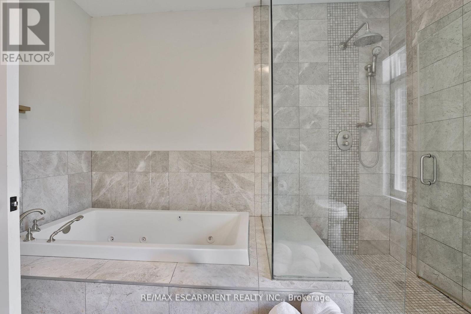43 Mississauga Road S, Mississauga, Ontario  L5H 2H3 - Photo 31 - W12415093