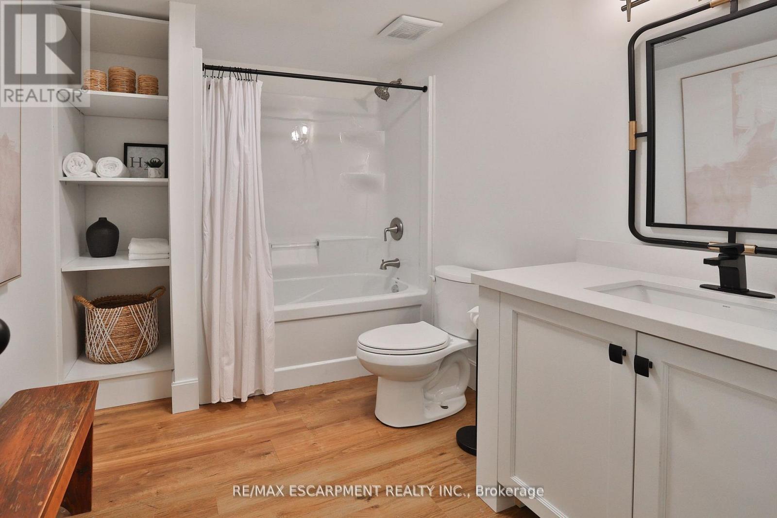 43 Mississauga Road S, Mississauga, Ontario  L5H 2H3 - Photo 37 - W12415093