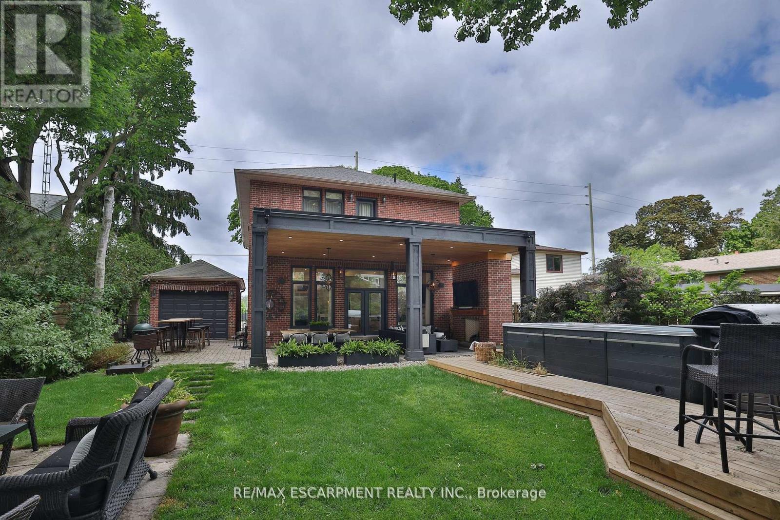 43 Mississauga Road S, Mississauga, Ontario  L5H 2H3 - Photo 41 - W12415093